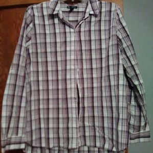 Gap button down shirt